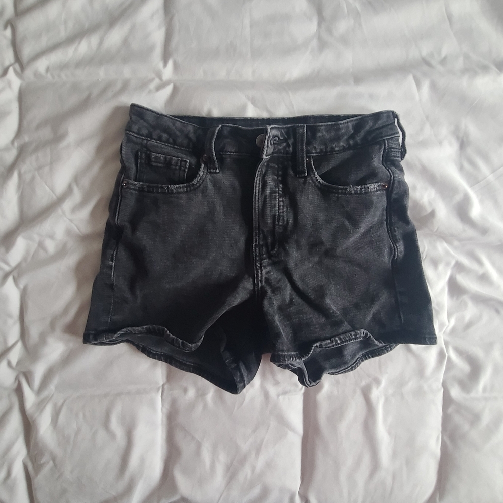 Old Navy High-Rise Black Denim Shorts